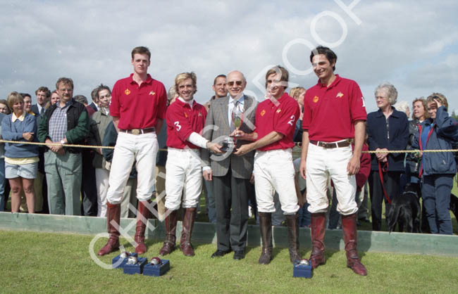 2000 Vestey winning team