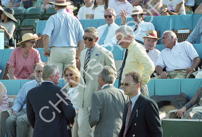 2001 Int Lord lady C Charles, Morrison