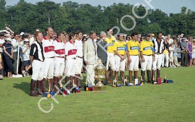 2001 International both teams